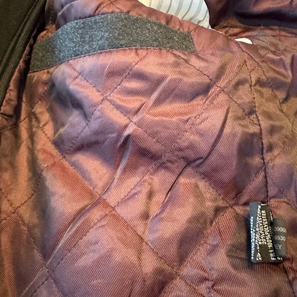 Men Guess Coat with removable Hood. - Picture 3 of 12